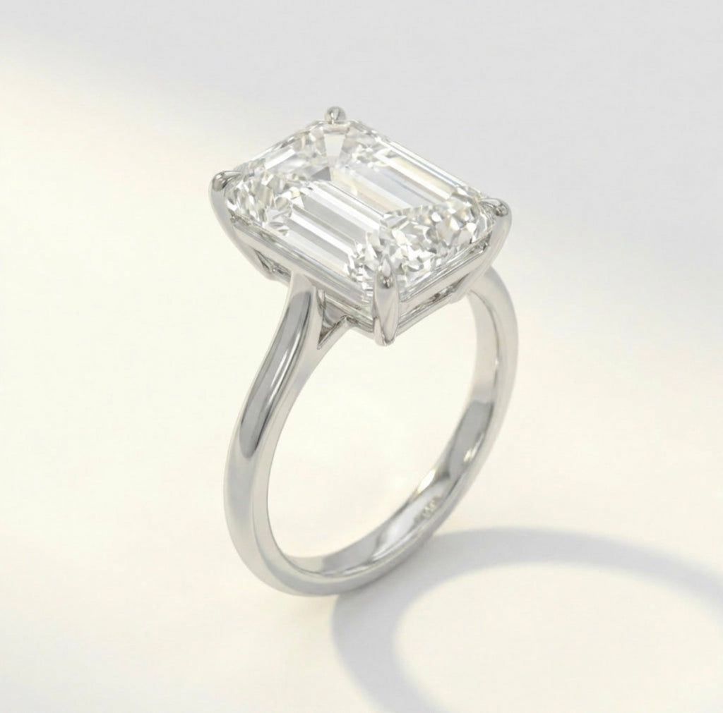 エメラルド ソリティア リング/Emerald Cut Solitaire Ring