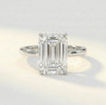 エメラルド ソリティア リング/Emerald Cut Solitaire Ring