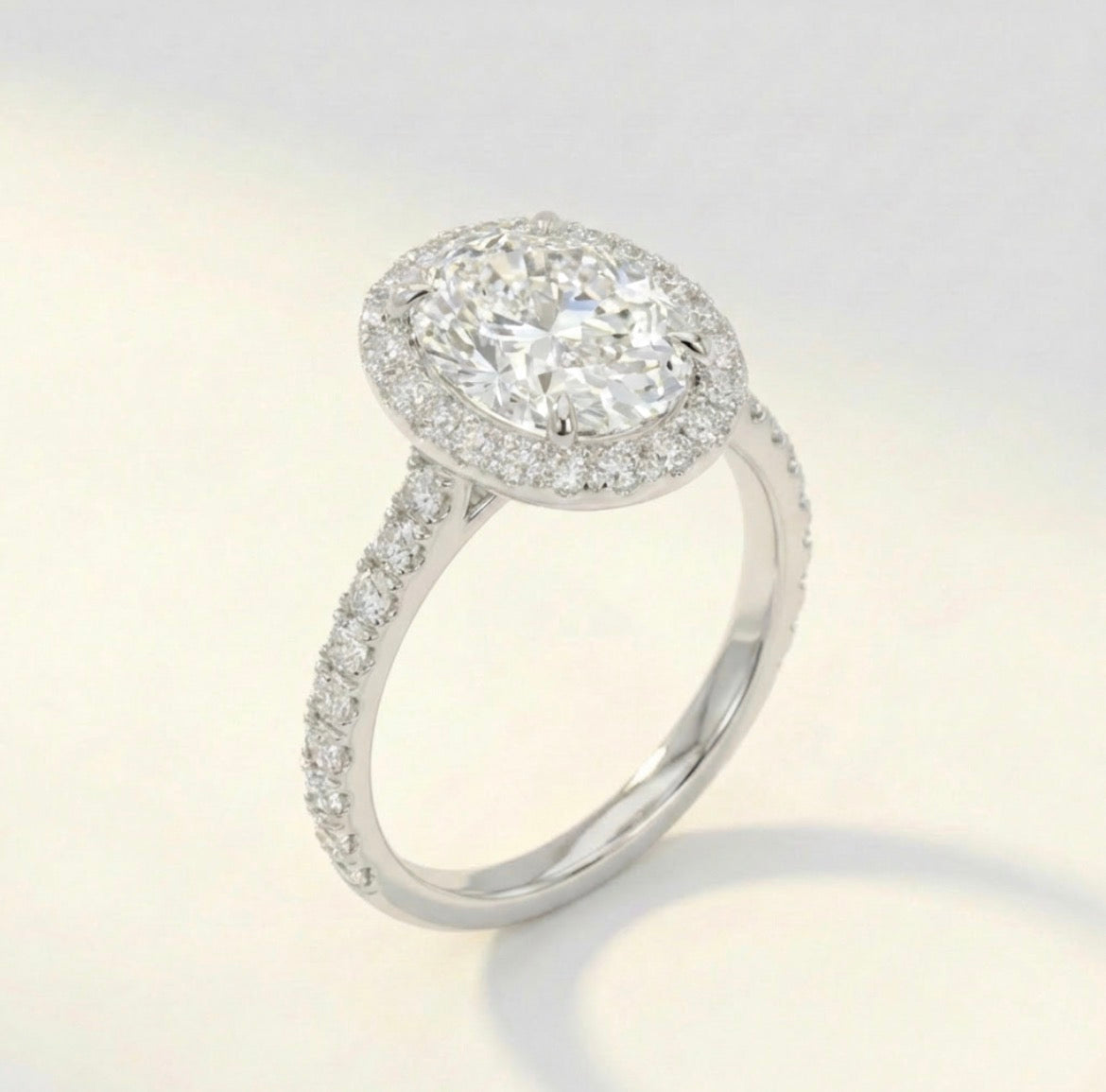 オーバル ヘイロー リング  /Oval Cut Halo Ring