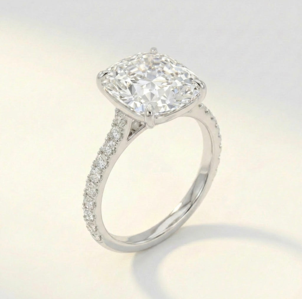 クッションハーフパヴェリング/Cushion Half Pave Ring