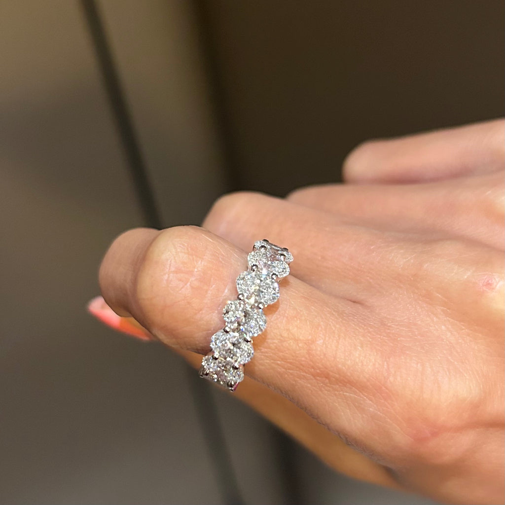 Full eternity ring/0.5ct each Total 7.5ct