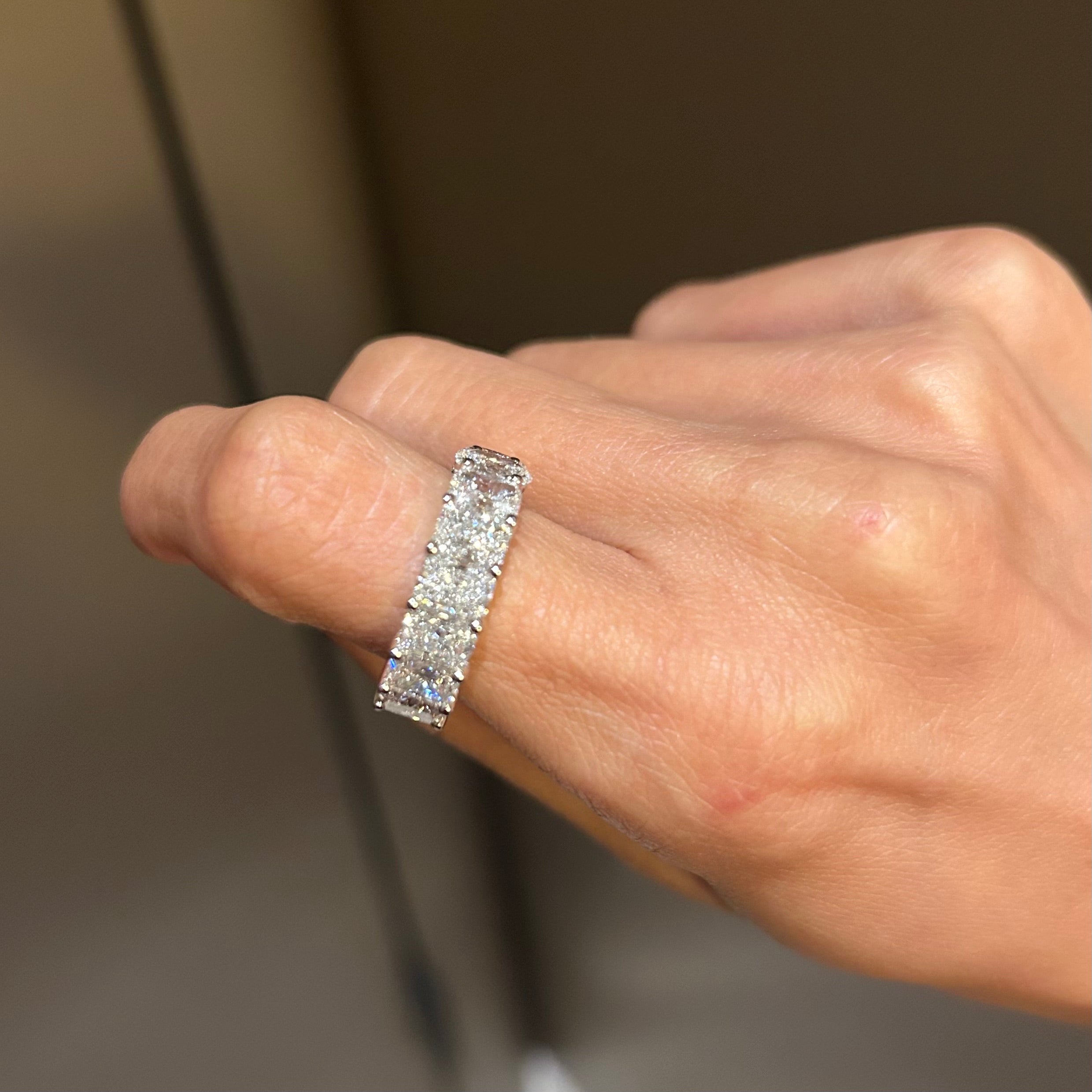 Full eternity ring/0.5ct each Total 7.5ct