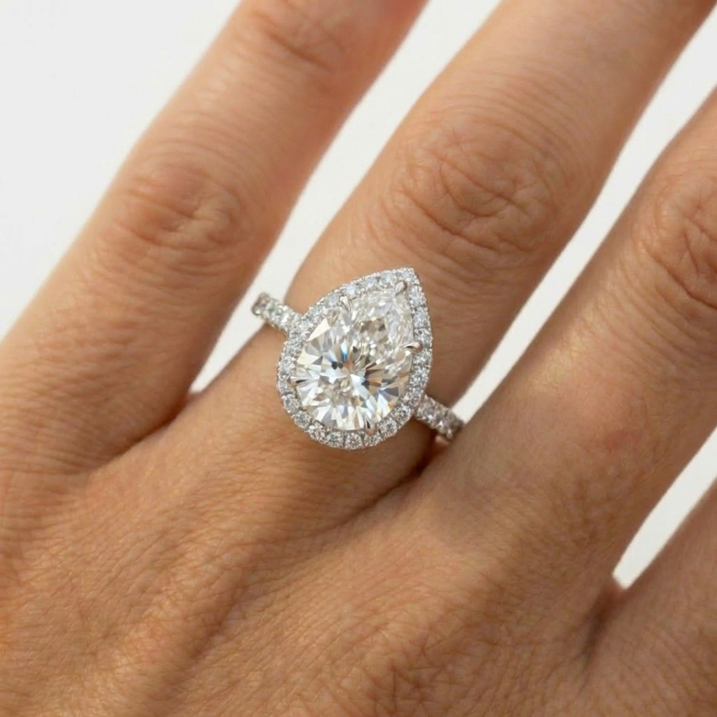 ペアシェイプ ヘイロー リング /Pear Shape Halo Ring